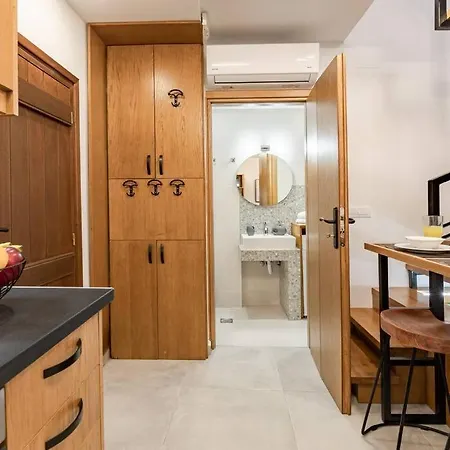 Casa Nicola's Daire *